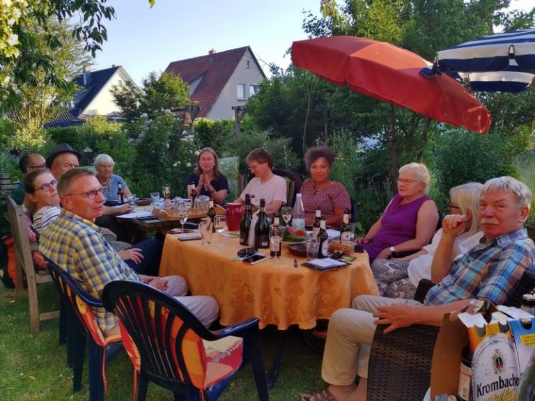 Ortsgruppen treffen sich regelmäßig